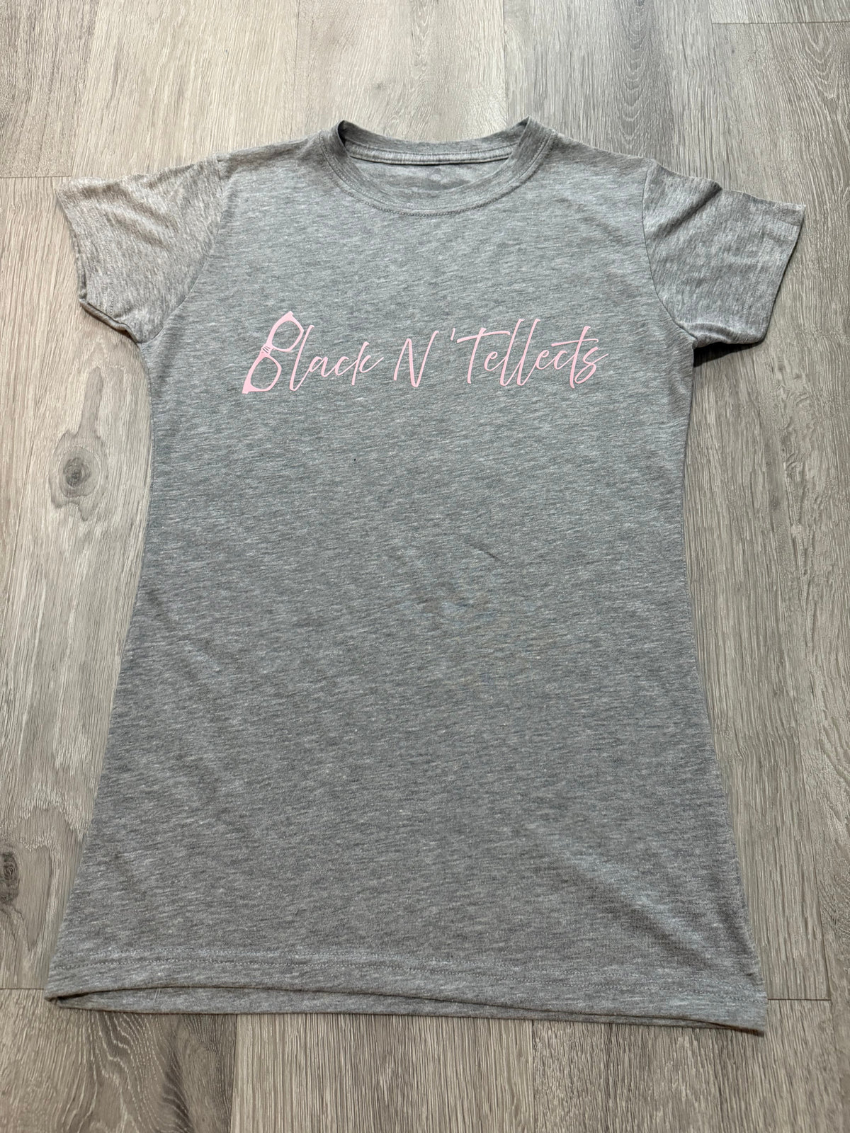 The Scripted Women's Tee (Heather Grey/Pink)