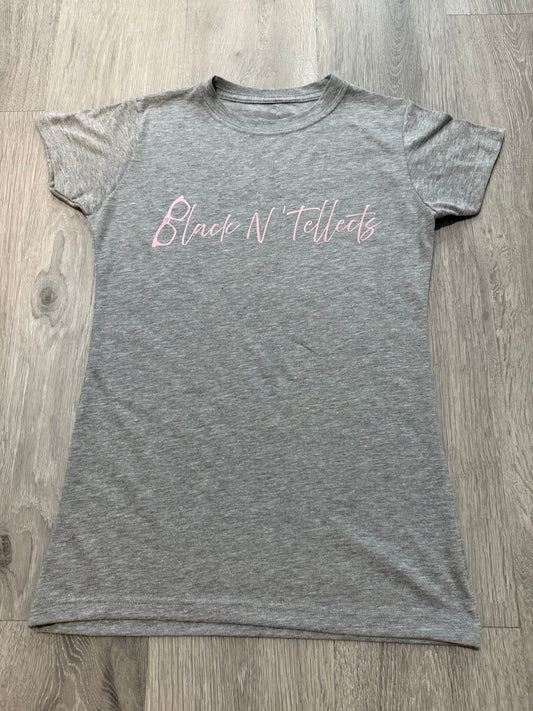 The Scripted Women's Tee (Heather Grey/Pink)
